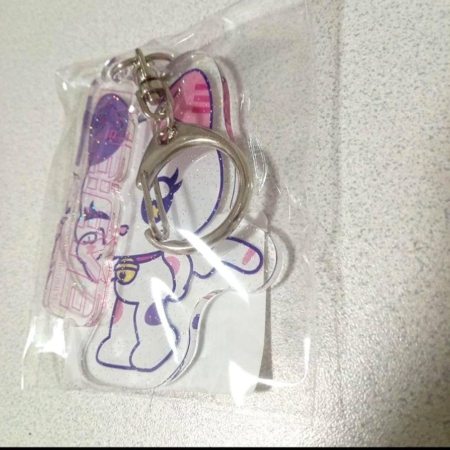 Amazon.co.jp: ミャイ ME:I アクリルキーホルダー : おもちゃ